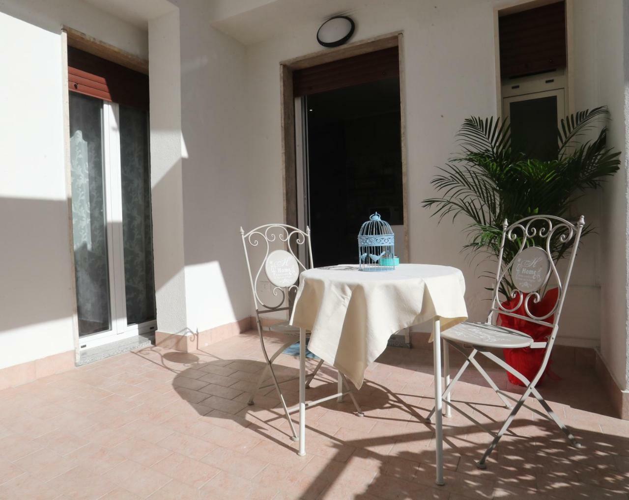 La Casa Di Luce Acomodação com café da manhã Reggio di Calabria Exterior foto