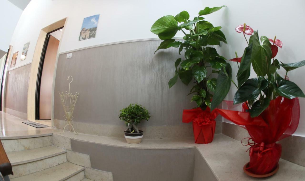 La Casa Di Luce Acomodação com café da manhã Reggio di Calabria Exterior foto